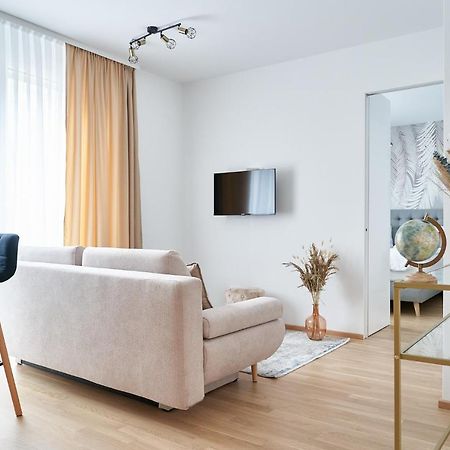 Mila Apartment Виена Екстериор снимка