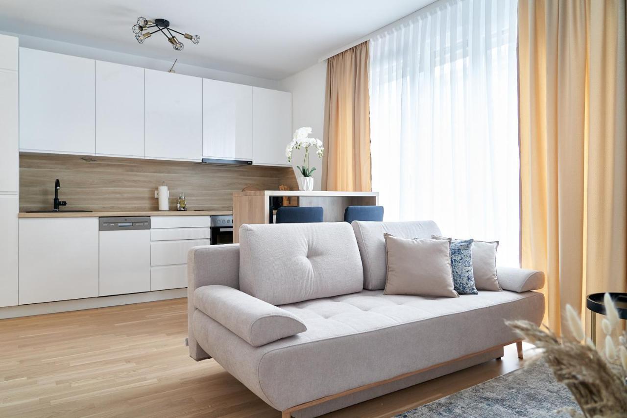 Mila Apartment Виена Екстериор снимка