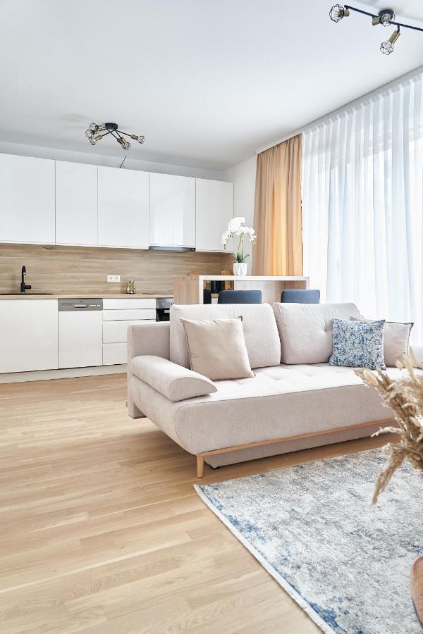 Mila Apartment Виена Екстериор снимка
