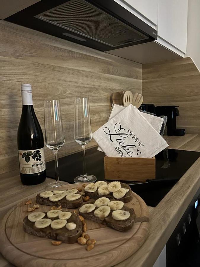 Mila Apartment Виена Екстериор снимка